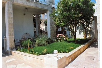 Kroatija Privát Slatine, Eksterjeras